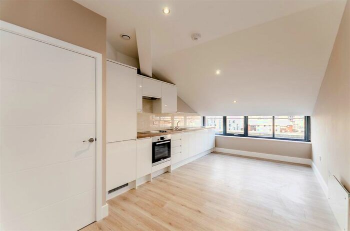 5 Bedroom Apartment To Rent In Surrey Street, Norwich, NR1