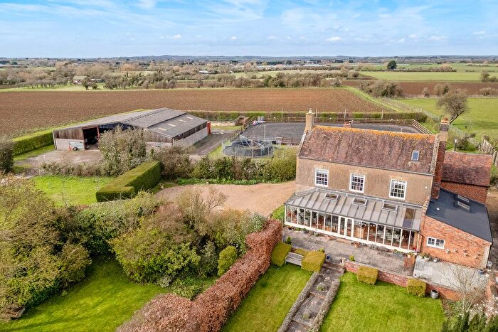 6 Bedroom Detached House For Sale In Bowers Hill Evesham, Worcestershire, WR11