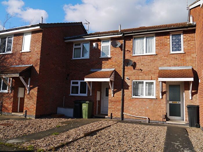 2 Bedroom Town House To Rent In Alport Way, Wigston, LE18