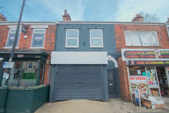 2 Bedroom Flat To Rent In Newland Avenue, Hull, East Riding Of Yorkshire, HU5