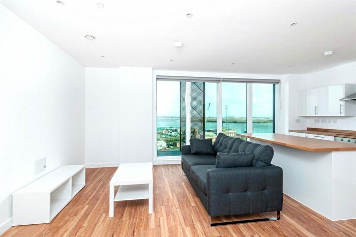 1 Bedroom Flat For Sale In Chatham Waters, North House, Gillingham Gate Road, Gillingham, ME4