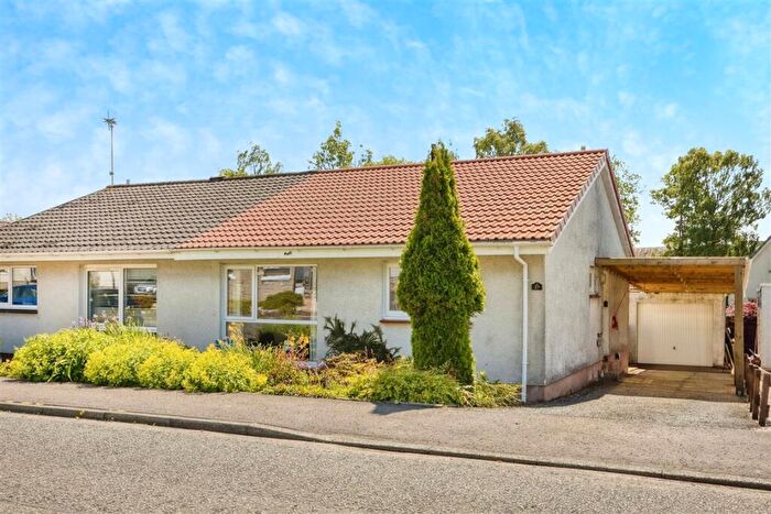 2 Bedroom Semi-Detached Bungalow For Sale In Livingstone Avenue, Callander, FK17