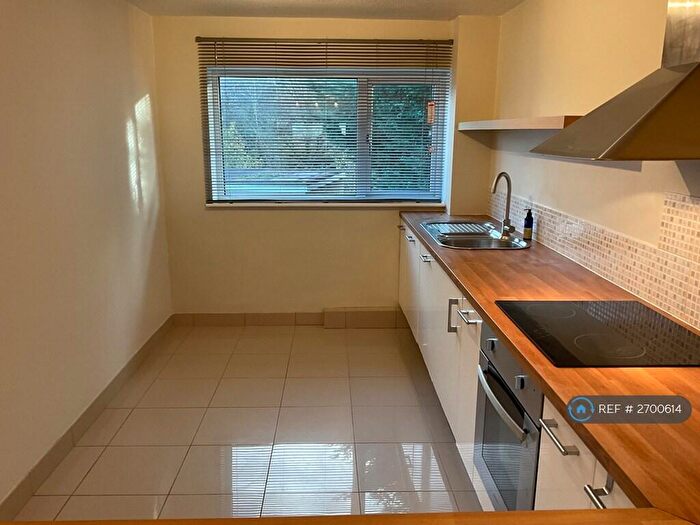 2 Bedroom Flat To Rent In Charlton Mead Drive, Bristol, BS10