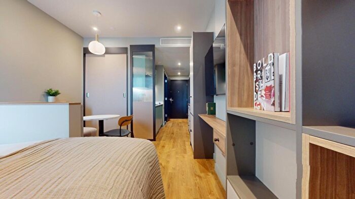 Studio To Rent In First Way, Wembley, HA9