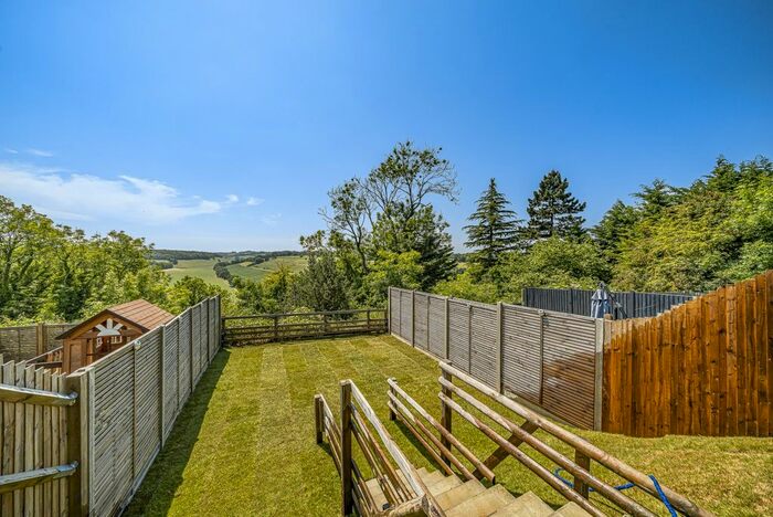 4 Bedroom Terraced House For Sale In Ceres View, Biggin Hill, TN16