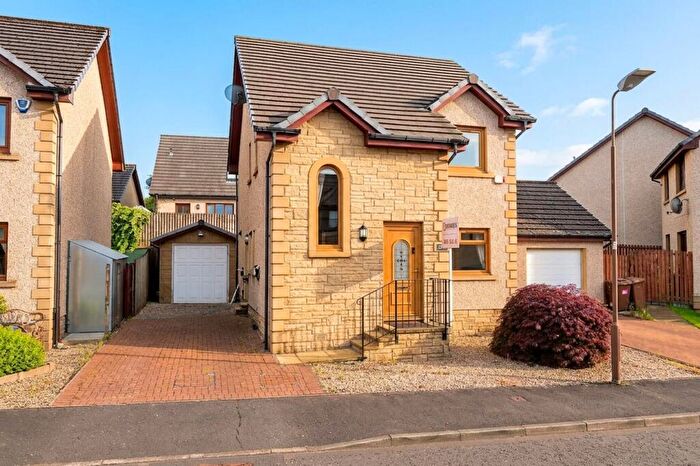 3 Bedroom Detached House For Sale In Inchcross Drive, Bathgate, EH48