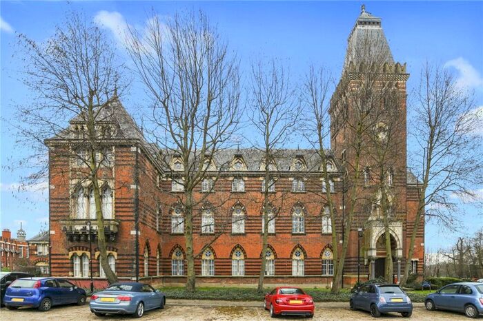 1 Bedroom Flat To Rent In Clock Court, Victory Road, London, E11