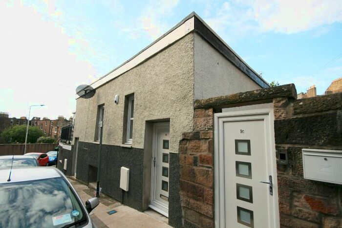 2 Bedroom Flat To Rent In Ardmillan Place, Ardmillan, Edinburgh, EH11