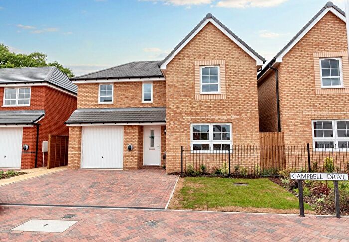 4 Bedroom Detached House To Rent In Campbell Drive, Upper Lighthorne, Leamington Spa, Warwickshire, CV33