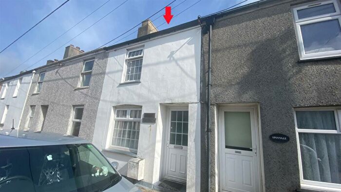 2 Bedroom Cottage For Sale In Princess Road, Pensilva, PL14