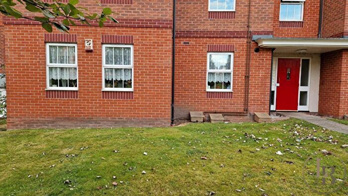 2 Bedroom Flat To Rent In Pavior Road, Bestwood, Nottingham, NG5