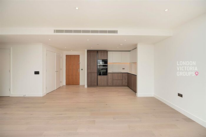 2 Bedroom Flat To Rent In Penny House, Calthorpe Street, London, WC1X