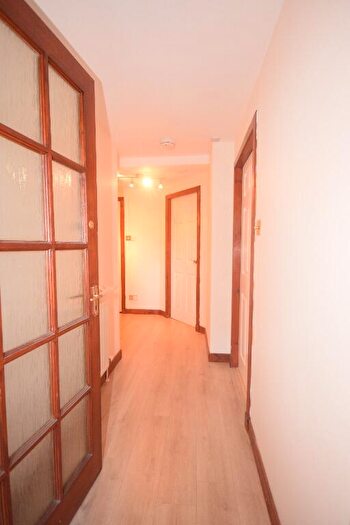 2 Bedroom Apartment To Rent In High Street, Errol, Perthshire, PH2
