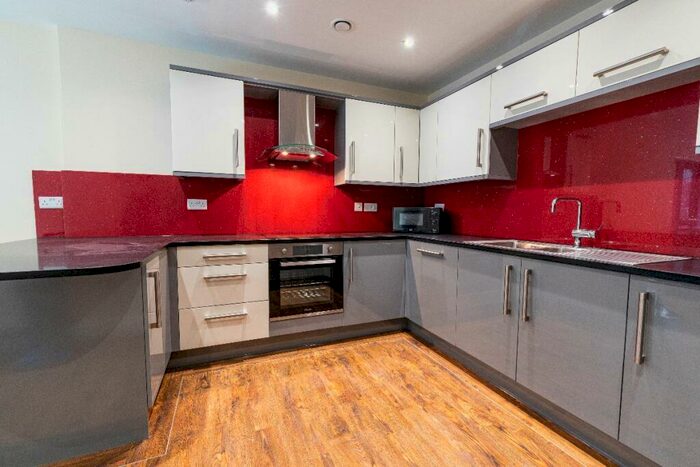 3 Bedroom Apartment To Rent In Ecco, S11