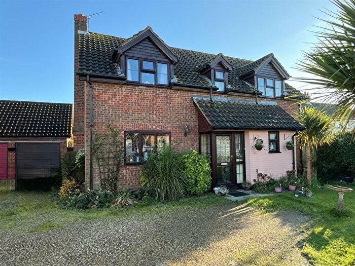 4 Bedroom Detached House For Sale In Upper Street, Witnesham, Ipswich, IP6