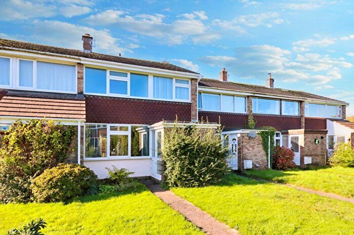 3 Bedroom Terraced House To Rent In Chelsfield, Backwell, BS48