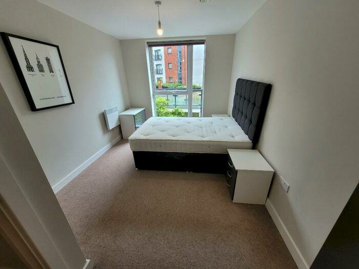 1 Bedroom Apartment To Rent In Bridgewater Point, Worrall Street, Manchester, Greater Manchester, M5