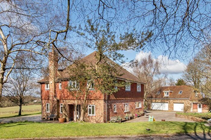 6 Bedroom Detached House For Sale In Vicarage Lane, Burwash Common, TN19