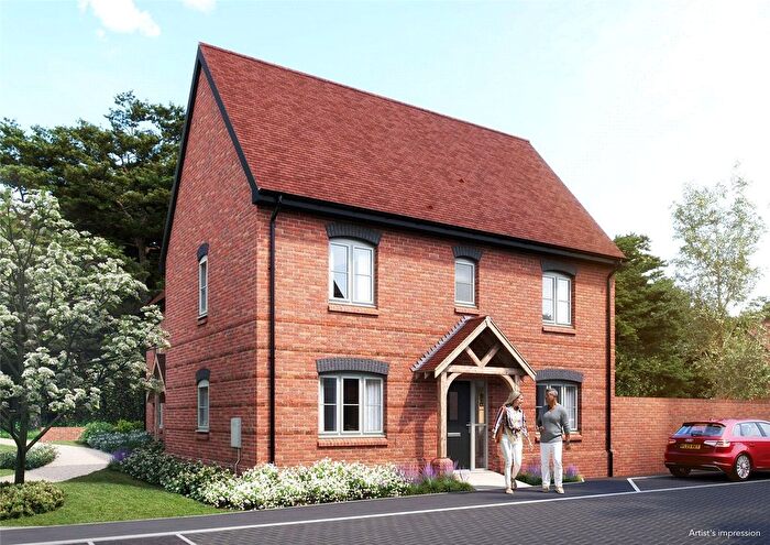 3 Bedroom Semi Detached House For Sale In The Green, Bolley Avenue, Bordon, GU35