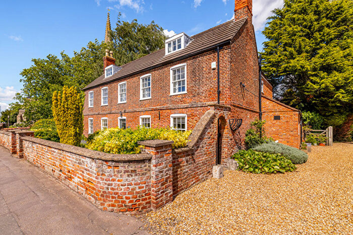 6 Bedroom Detached House For Sale In Station Road, Sutterton, Boston, Lincolnshire, PE20