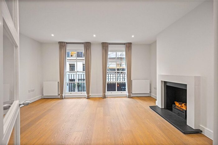 2 Bedroom Mews To Rent In Pavilion Road, London, SW1X