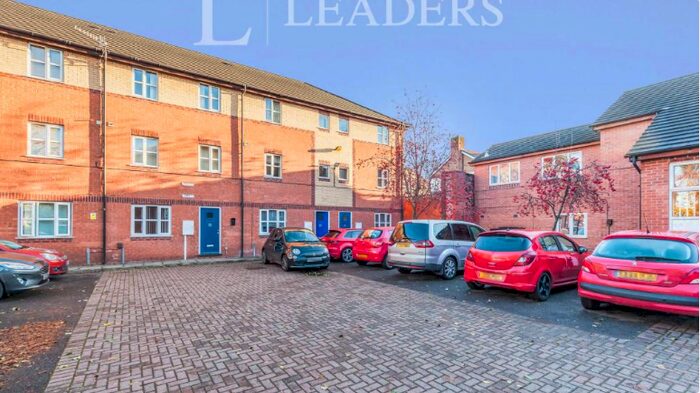 6 Bedroom Terraced House To Rent In Denison Court, Nottingham, NG7