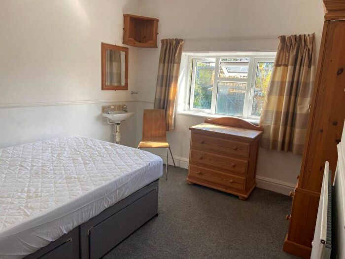 5 Bedroom Semi-Detached House To Rent In Richmond Wood Road, Bournemouth, Dorset, BH8