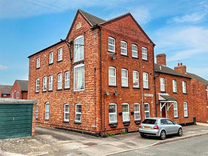 1 Bedroom Apartment For Sale In East Street, Irchester, Wellingborough, NN29