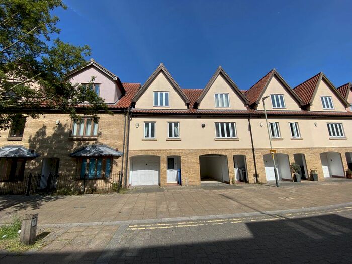 3 Bedroom Property To Rent In Wherry Road, Norwich, NR1