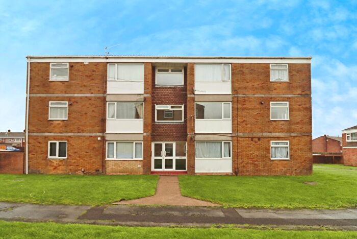 2 Bedroom Flat For Sale In Cedar Close, Patchway, Bristol, Gloucestershire, BS34