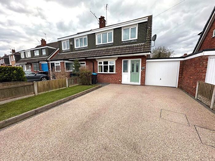 3 Bedroom Semi Detached House For Sale In Black Lion Lane, Little Sutton, CH66