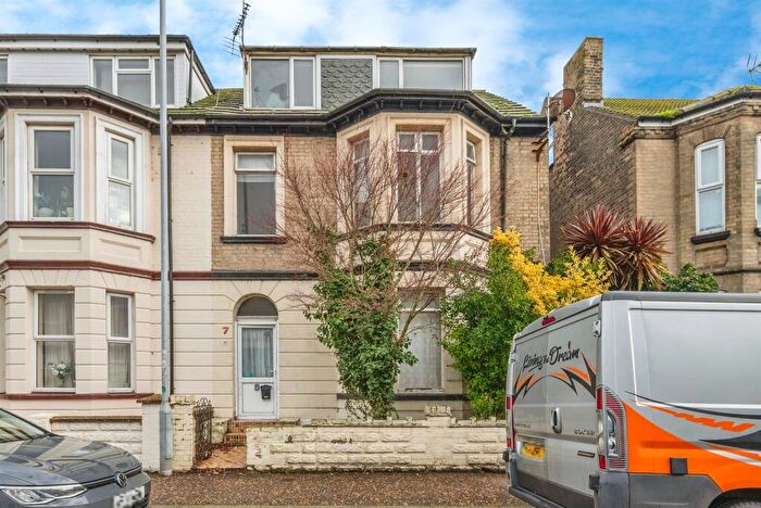 10 Bedroom Terraced House For Sale In Nelson Road South, Great Yarmouth, NR30