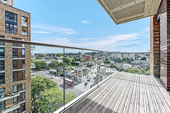 2 Bedroom Flat For Sale In Compton House, Royal Arsenal, Cannon Square, London, SE18