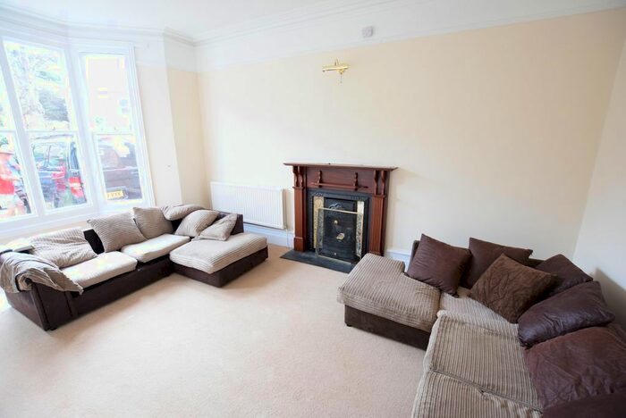 6 Bedroom Detached House To Rent In Alexandra Road, Reading, RG1