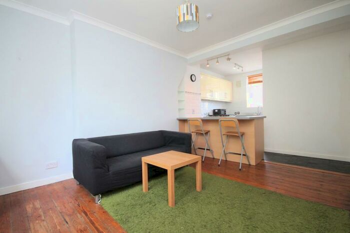 1 Bedroom Flat To Rent In Kenbrook House, Leighton Road, Kentish Town, NW5