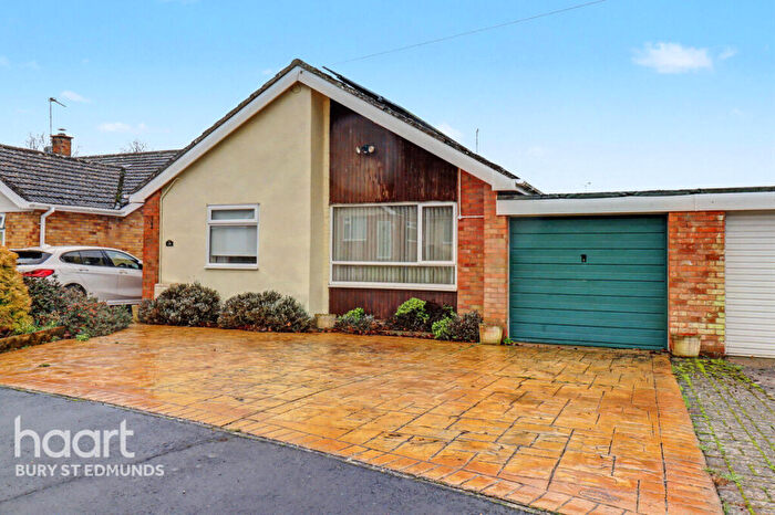 3 Bedroom Detached Bungalow For Sale In Scott Road, Ixworth, Bury St Edmunds, IP31