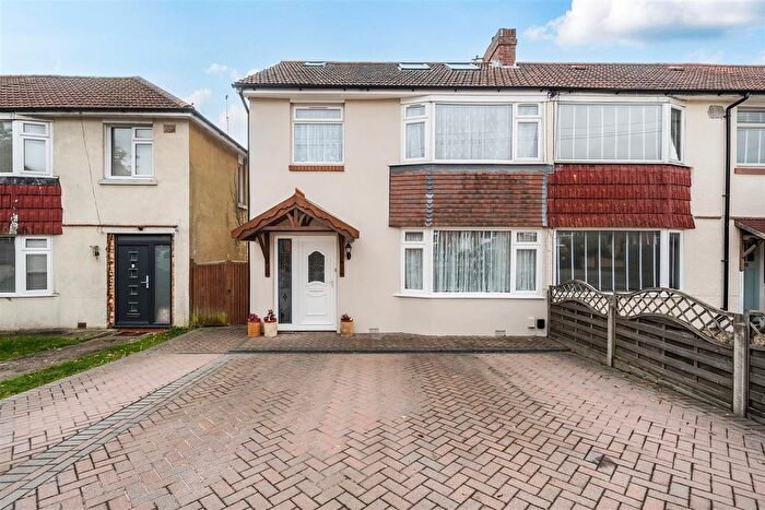 4 Bedroom End Of Terrace House For Sale In Westfield Avenue, Fareham, PO14