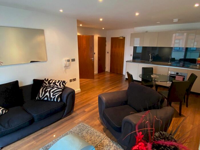 1 Bedroom Flat To Rent In Munday Street, Manchester, M4