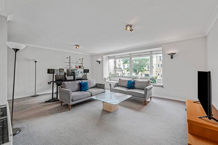 1 Bedroom Flat To Rent In Buckland Crescent, Belsize Park, London, NW3