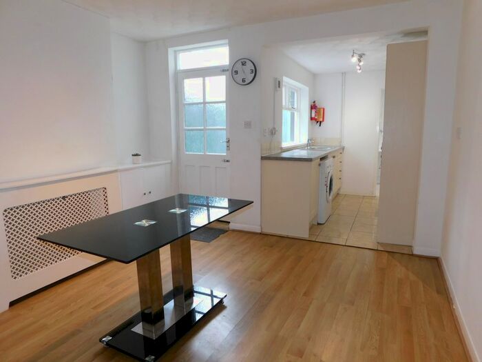 2 Bedroom Semi-Detached House To Rent In Bedford Street, Eastfield, Peterborough, PE1