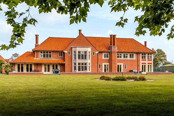 6 Bedroom Detached House For Sale In Granary House, Granary Court, Brampton, Lincoln, LN1