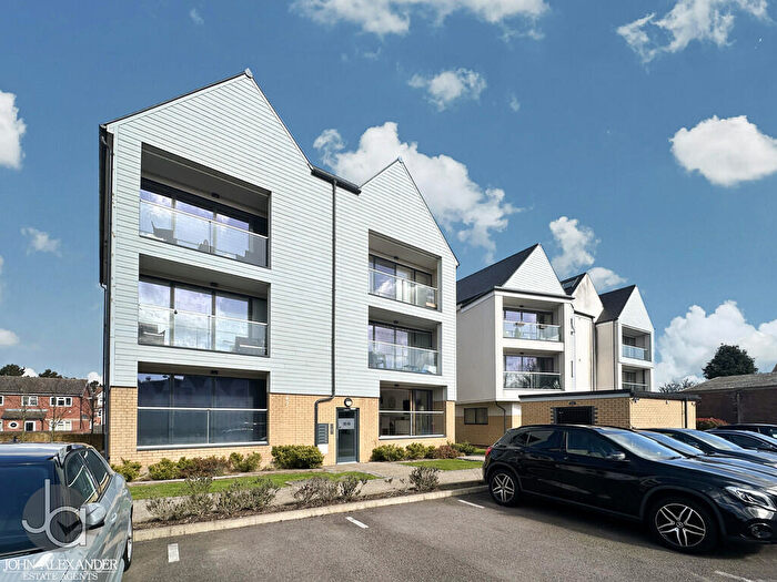 2 Bedroom Flat For Sale In Point Chase, Marks Tey, CO6