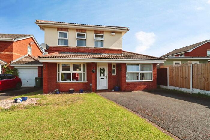 4 Bedroom Detached House For Sale In Huntington Close, Moreton, CH46