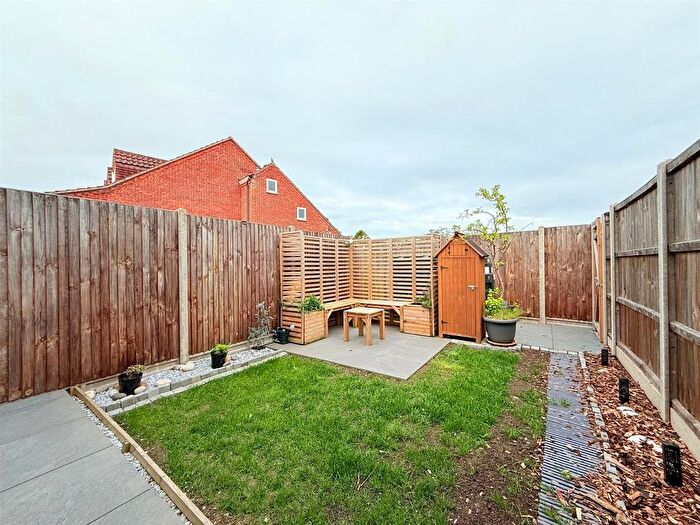2 Bedroom Cottage For Sale In High Street, Ludham, NR29