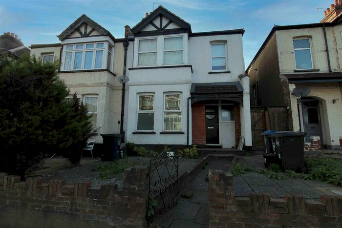 1 Bedroom Maisonette To Rent In Brighton Road, South Croydon, CR2