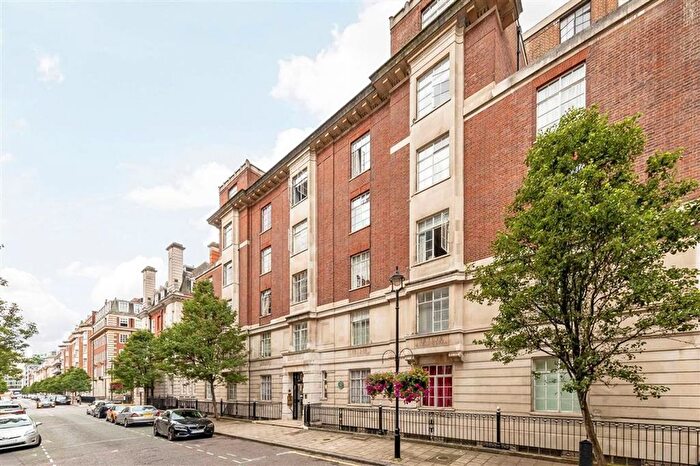 Studio To Rent In Hallam Street, Marylebone, W1W