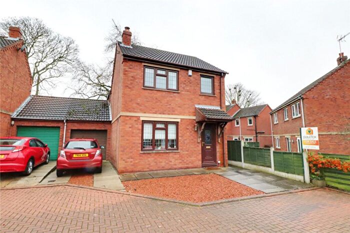 3 Bedroom Link Detached House For Sale In Holme Dene, Haxey, DN9