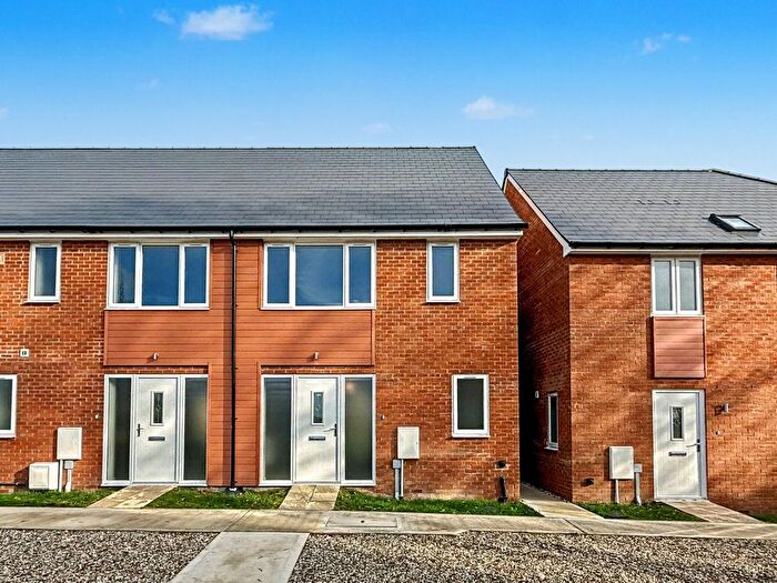 2 Bedroom Terraced House For Sale In Swan Hill, Shrivenham, SN6