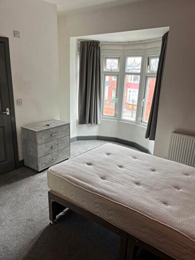 1 Bedroom Terraced House To Rent In Chequer Road, Doncaster, South Yorkshire, DN1