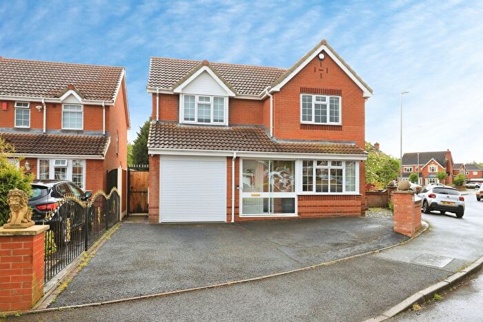 4 Bedroom Detached House For Sale In Weston Drive, Bilston, WV14